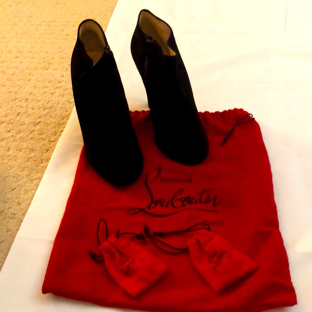 Christian Louboutin Booties in a size 40.5! - Picture 4 of 6